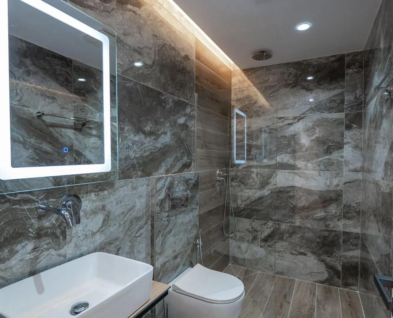 *** Hotel Aboja Inn Ksamil Albanien